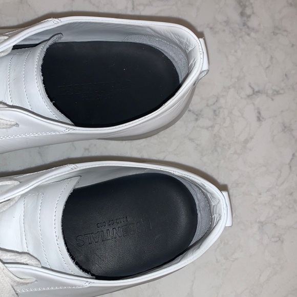 ESSENTIALS Fear of God
White Tennis Court Low Sneakers - Picture 4 of 4